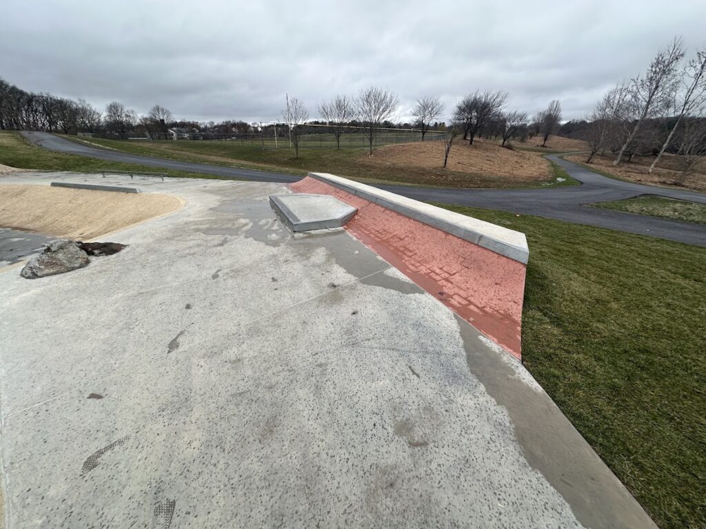 Ovid Hazen Wells Skatepark © Jon on Google Maps
