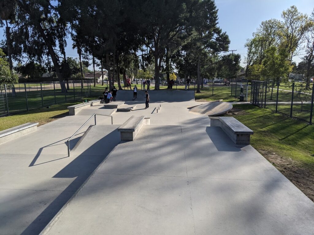Palm Lane Skatepark © R. E. on Google Maps