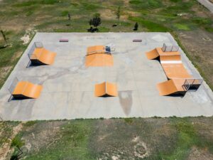 Peak View Skate Park © SpeakEasy Skate on Google Maps