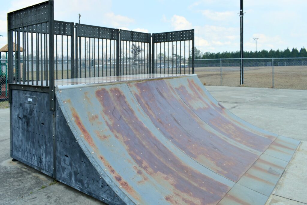 Pembroke Skatepark © StevePotts on Google Maps