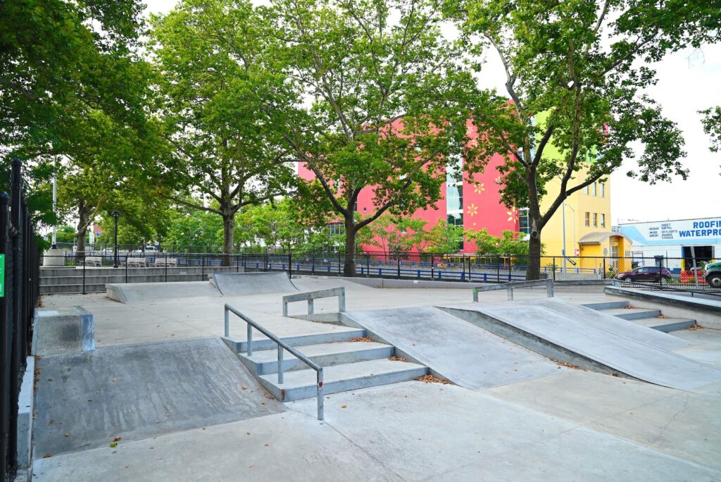 Playground 134 Skate Park © Playground 134 Skate Park on Google Maps