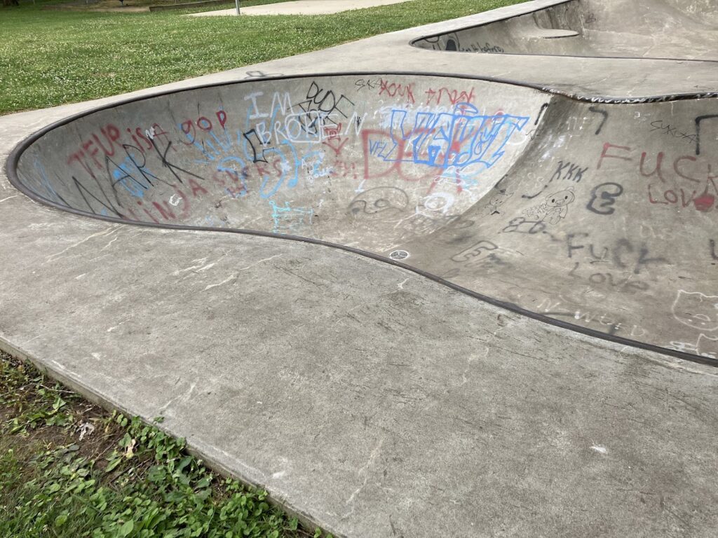 Pomeroy Skatepark © Ethan Sheets on Google Maps