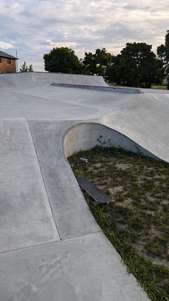 Pontiac Skatepark © Jasen Michael on Google Maps