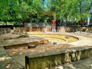 Powhatan Springs Skate Park © Michael Pollack on Google Maps