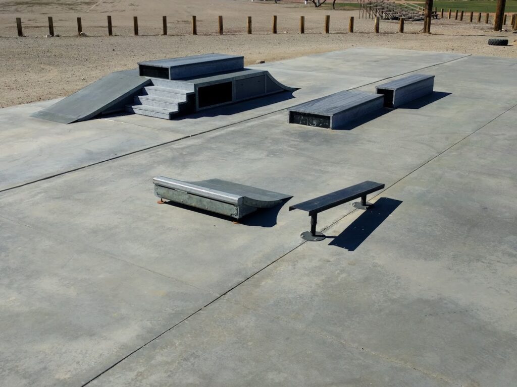Quartzsite Skate Park © Pavel Sambuev on Google Maps
