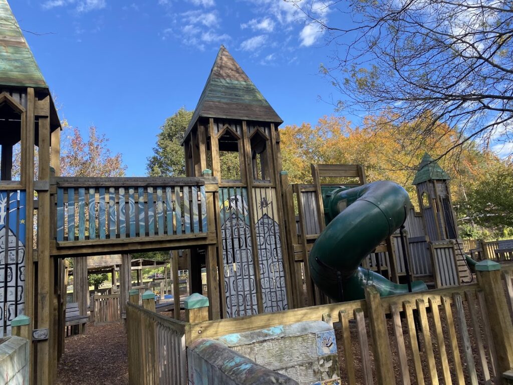 Richard Wall Park © Vidhyadhar Nandana on Google Maps