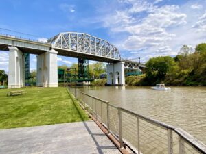 Rivergate Park © Michael Smith on Google Maps