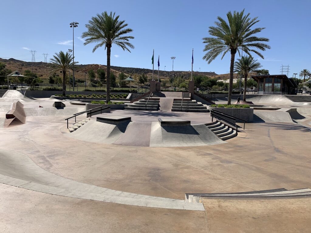 Santa Clarita Skate Park © Robin Yoo on Google Maps