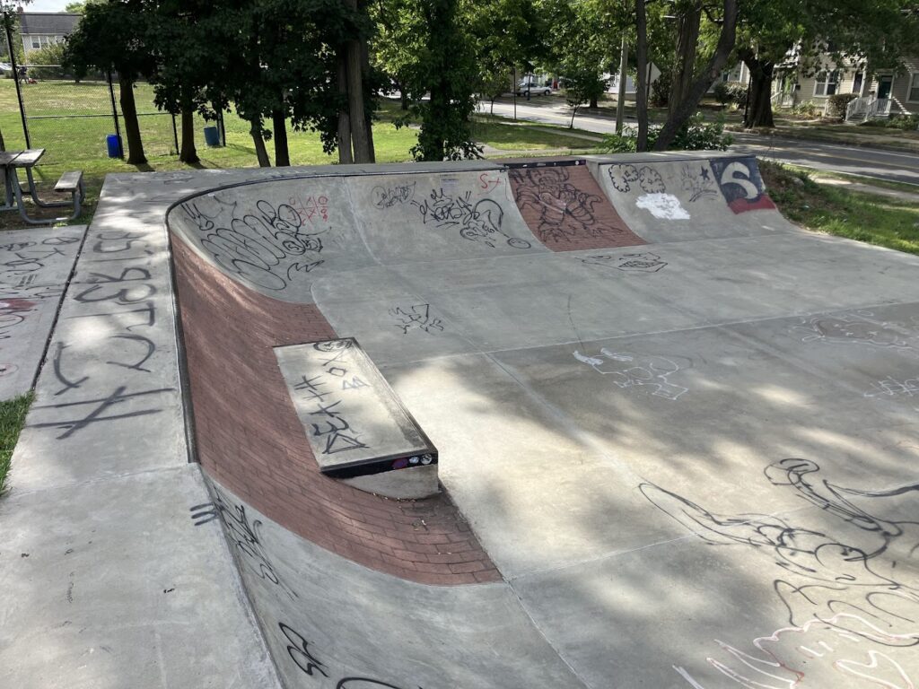 Scantlebury Skate Park © Vasiliy Volkov on Google Maps