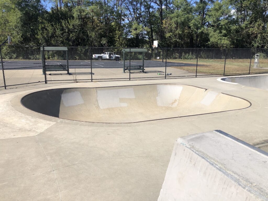 Skate Park @ Upper Cascades © Alex Rivas on Google Maps