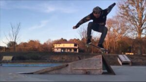 Gadsden Skate Slab © Jacob Thompson on Google Maps