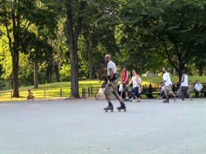 Skater’s Circle © Harold Washington (Hal) on Google Maps