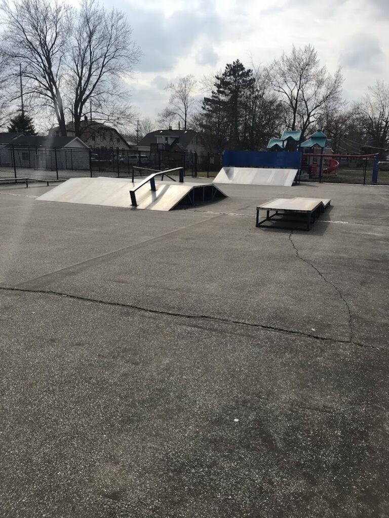 Sparta Skate Park © Tristan Versluis (TV) on Google Maps