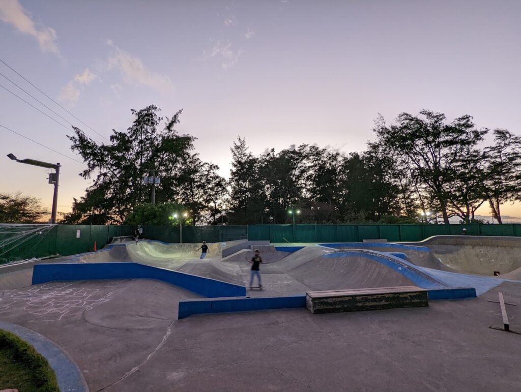 Stonewave Skatepark © Hiro Protagonist on Google Maps
