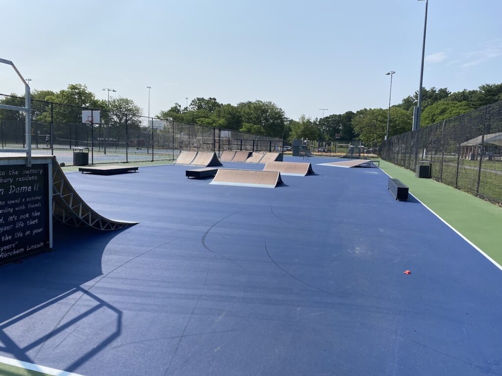 Tewksbury Skatepark © Rina on Google Maps