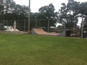 The Courts © Jeremy Walker on Google Maps