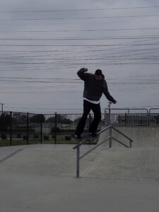 The Peak Park Skate Park © Alexander on Google Maps