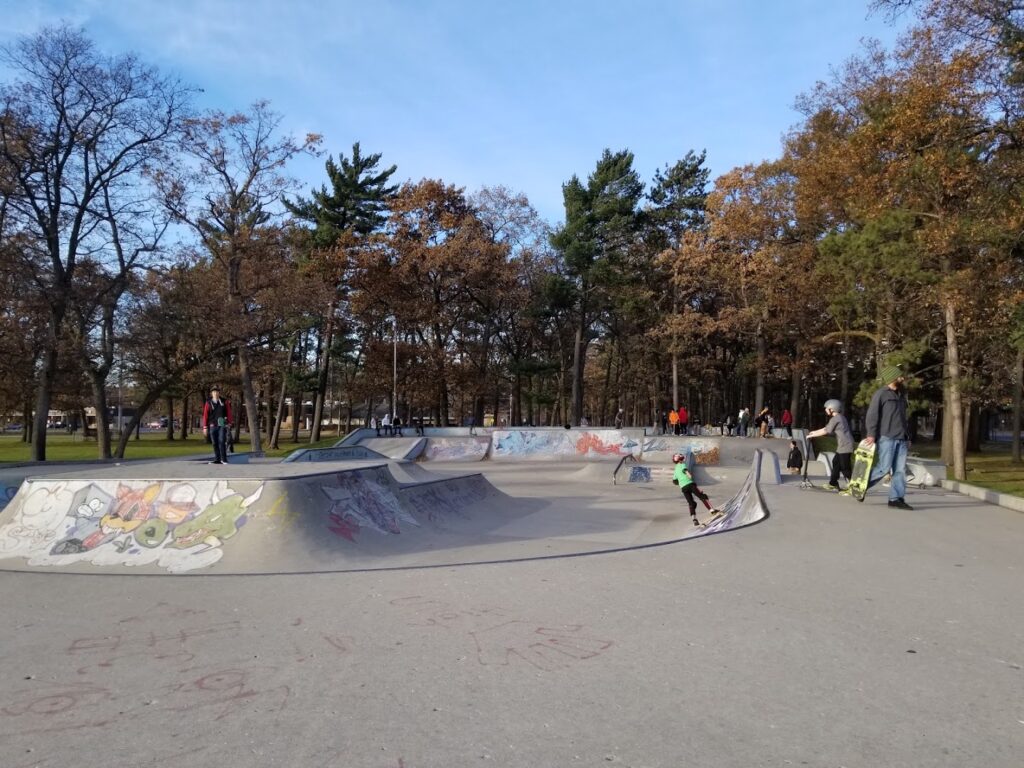 Traverse City Civic Center Skate Park © Jeremy Hidalgo on Google Maps