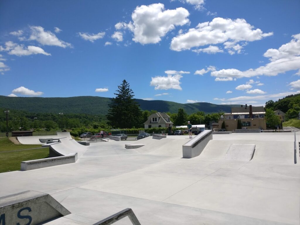 Unity Skooter Park © Jessamyn Swift on Google Maps