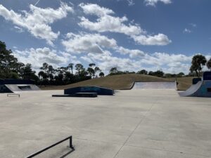 Veterans Park Skate Park © Habitus Exile on Google Maps
