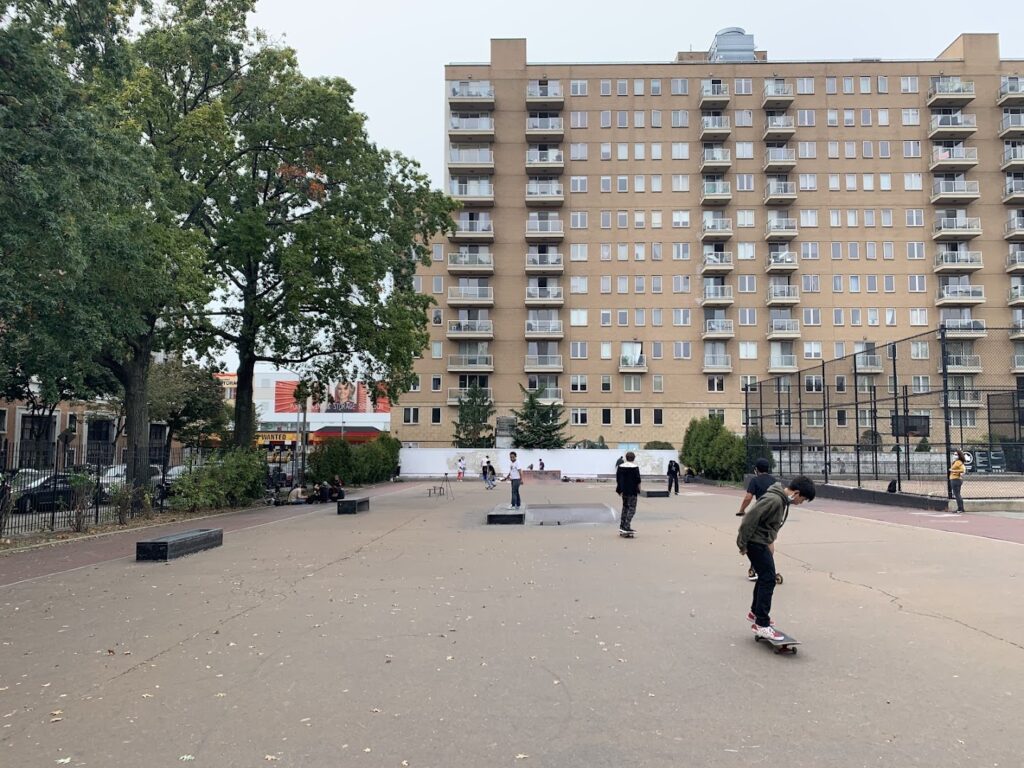 Washington Park Skate Park © Jordan Anstatt on Google Maps