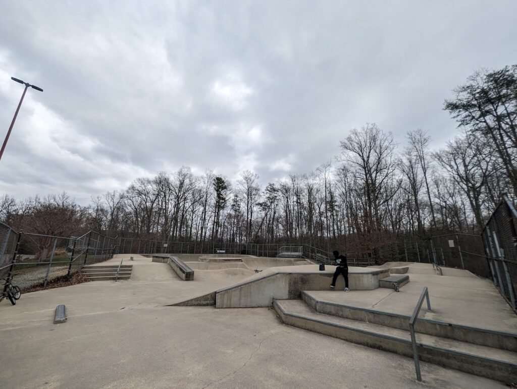 White Plains Skatepark © Idealistic “Retro” Type on Google Maps