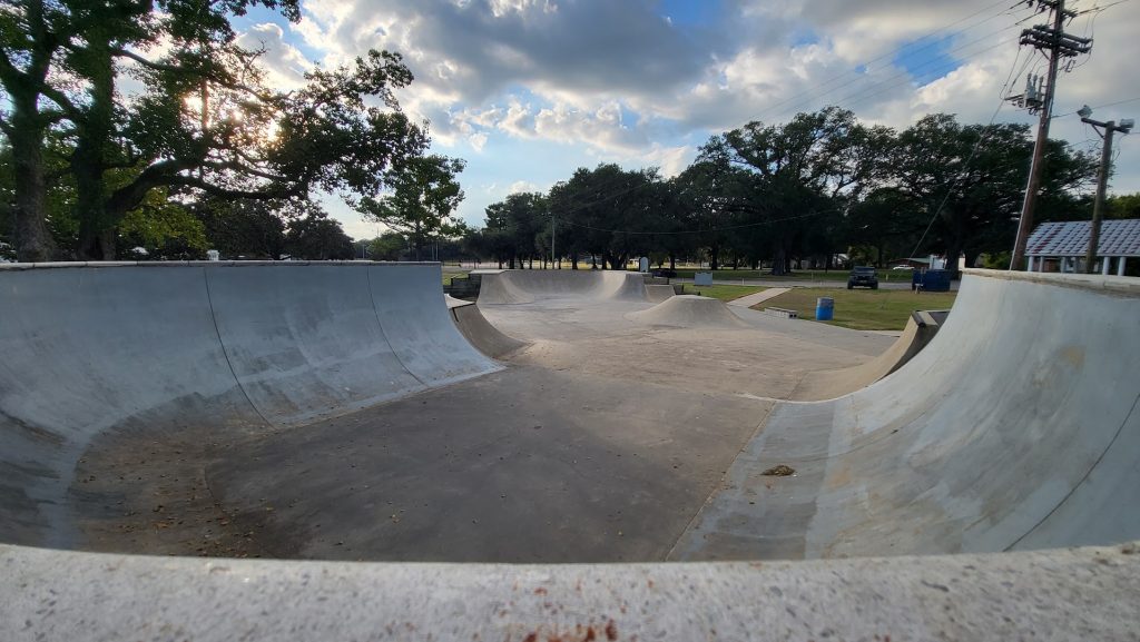 Abbeville Skatepark © Justin Hughes on Google Maps