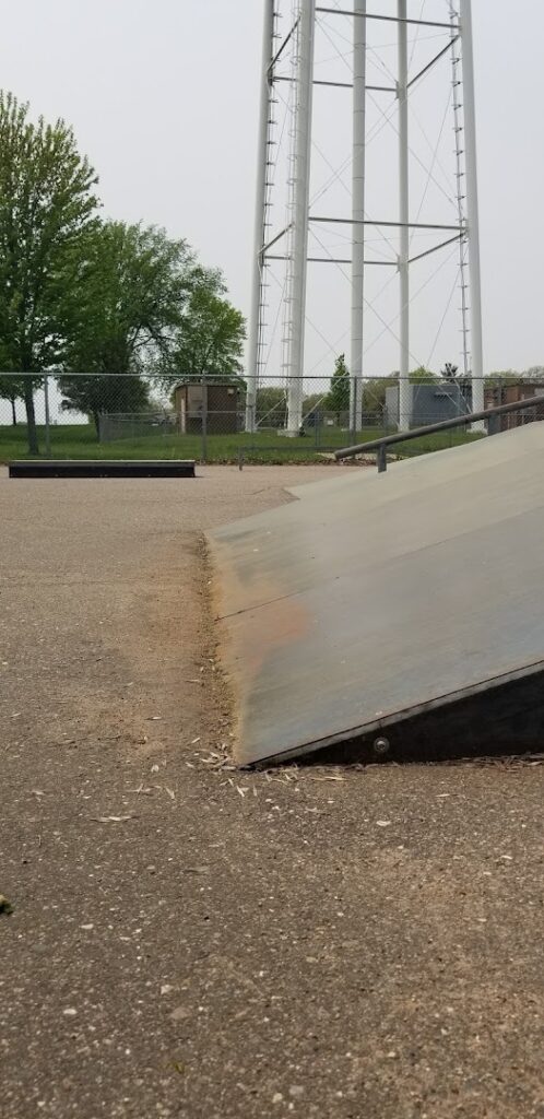 Big Lake Skatepark © Hanam Pham on Google Maps