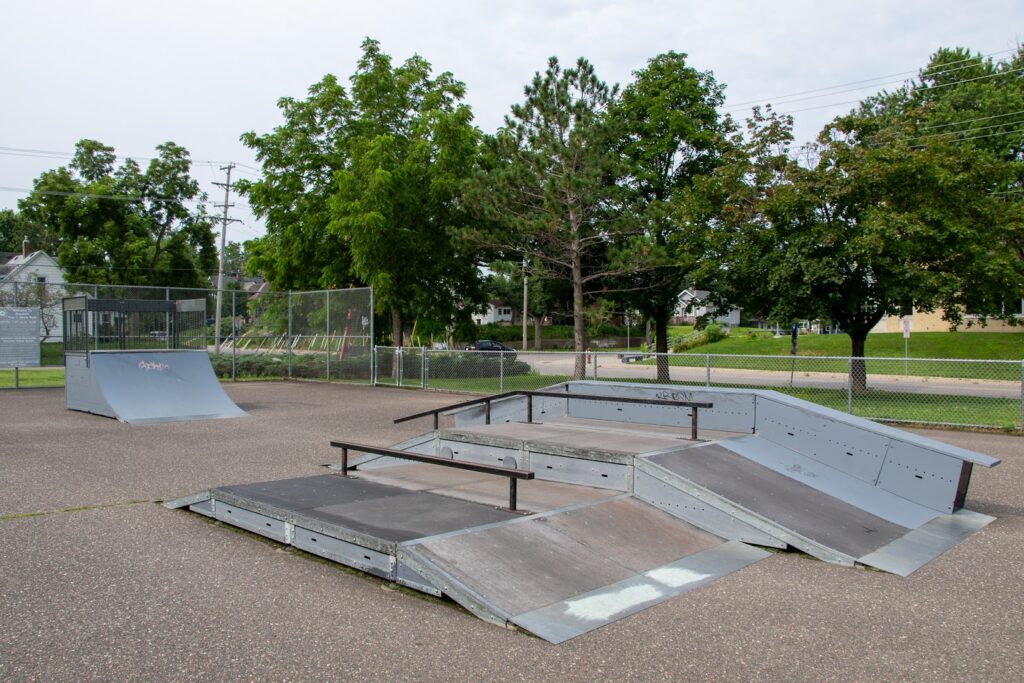 Brackett Skatepark © wesa9716 on Google Maps