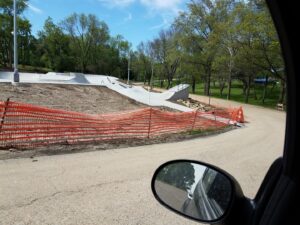 Flora Park Skatepark © Dabigdoc on Google Maps