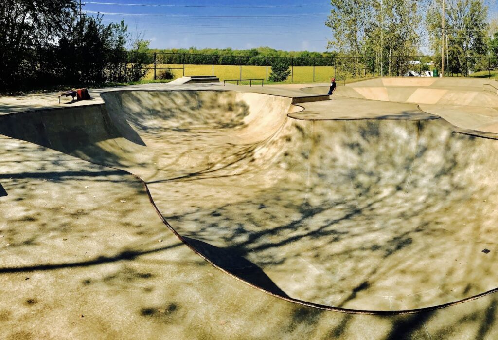 Fountain Lakes – Skateboard Park © Leo Camelo on Google Maps
