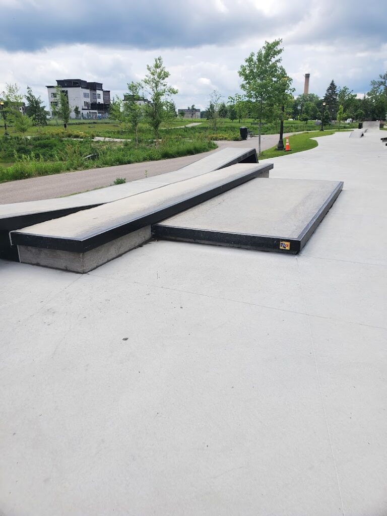 Gateway Park Skatepark © christian whited on Google Maps