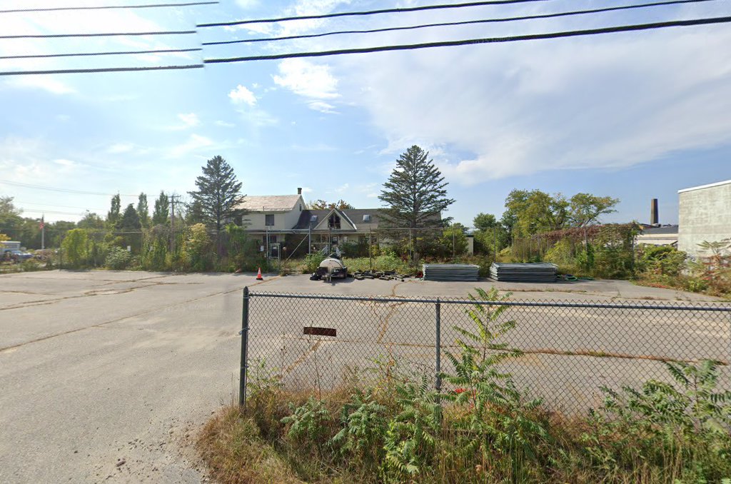 Keene Skatepark © Bryan “Bry” Scott on Google Maps