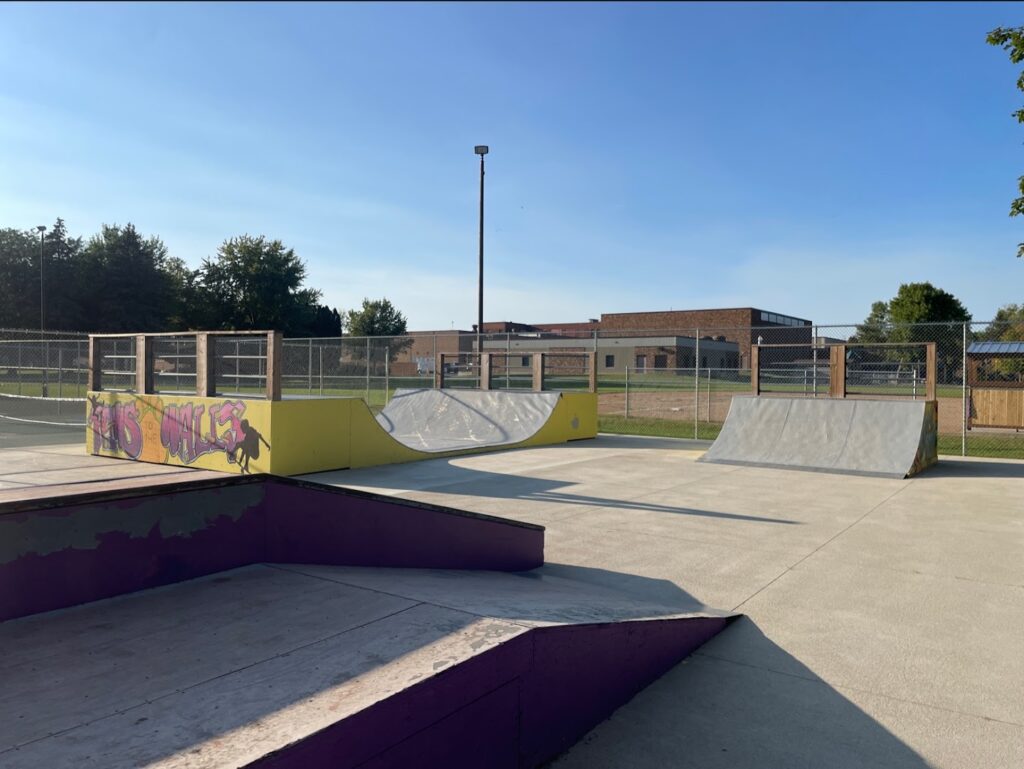 Lake Mills Skatepark © loscontrolesss on Google Maps