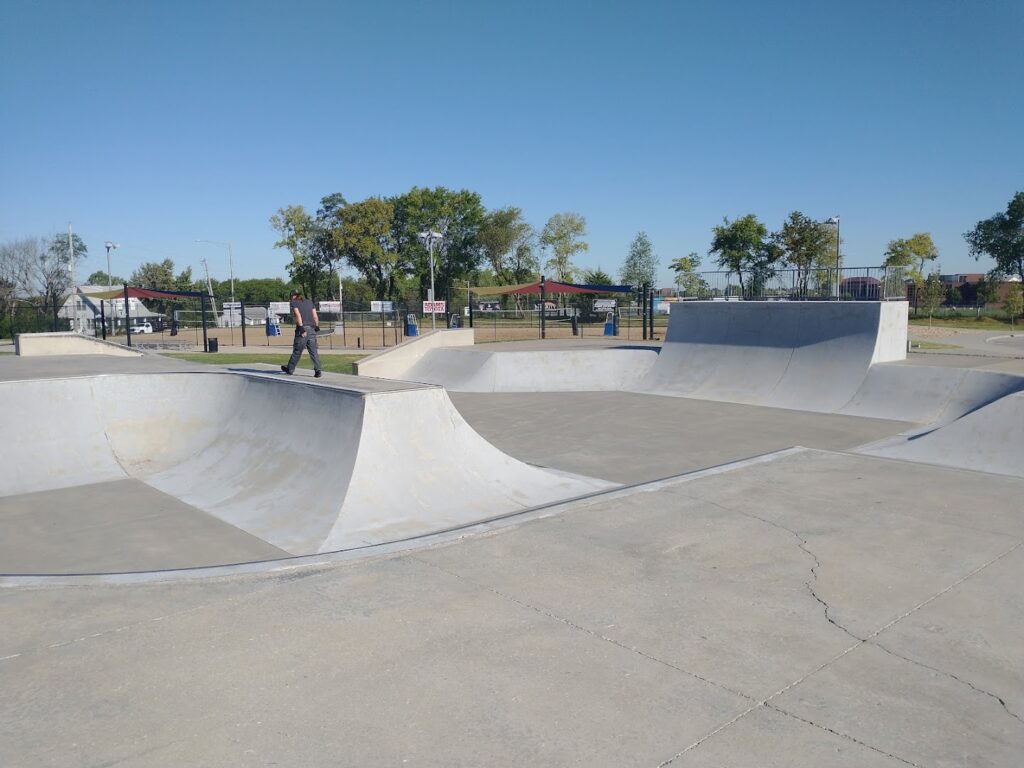 Lee’s Summit Skate Park © Rich Wieber on Google Maps