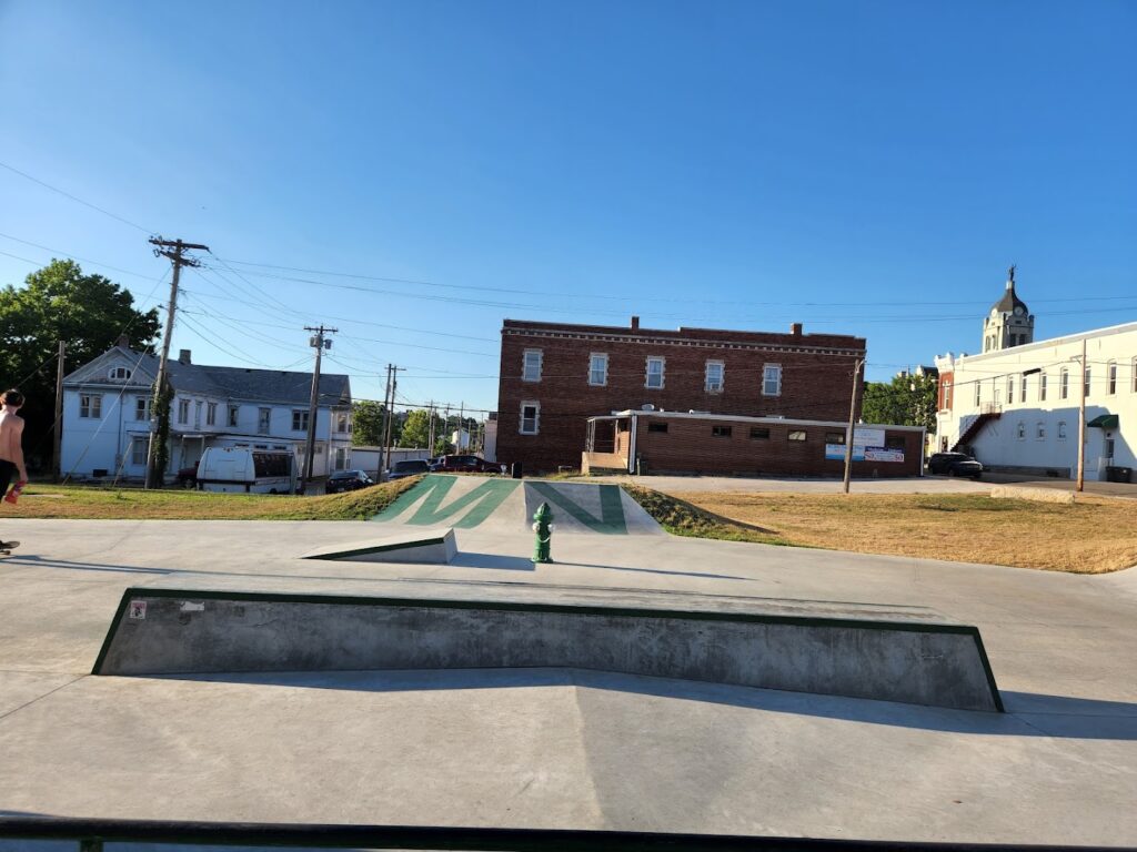 Mt. Vernon Skatepark © Annette Barker Knight on Google Maps