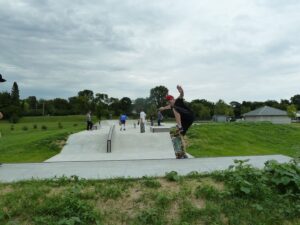 Northfield Skateboard Park © Rob Hardy on Google Maps