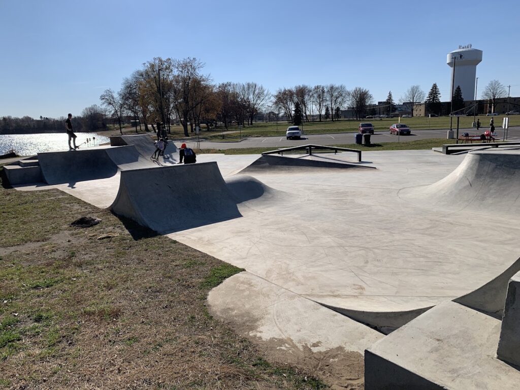 Orono Park Skate Park © Michael Hecker - Park Reviewer on Google Maps