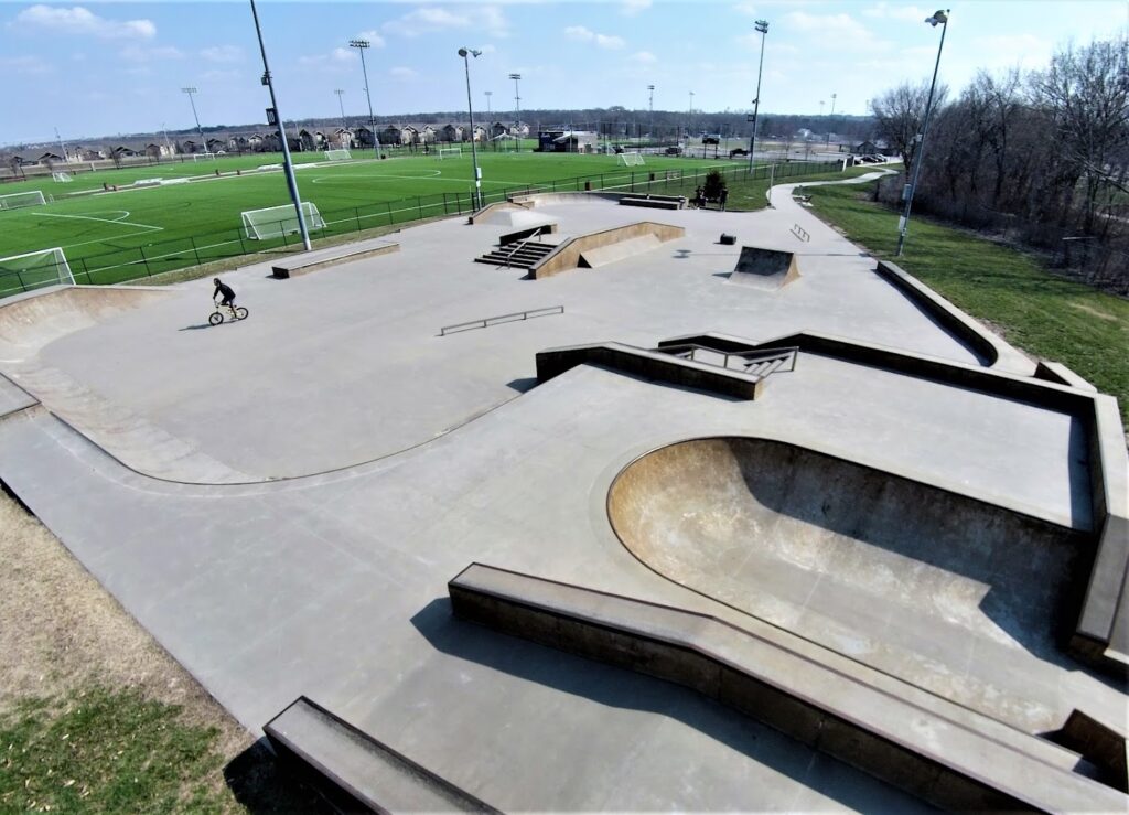 Overland Park Skate Park At Switzer Park © James FitzSimmons on Google Maps