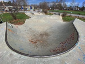 Pepperell Town Field Skatepark © Park Report on Google Maps