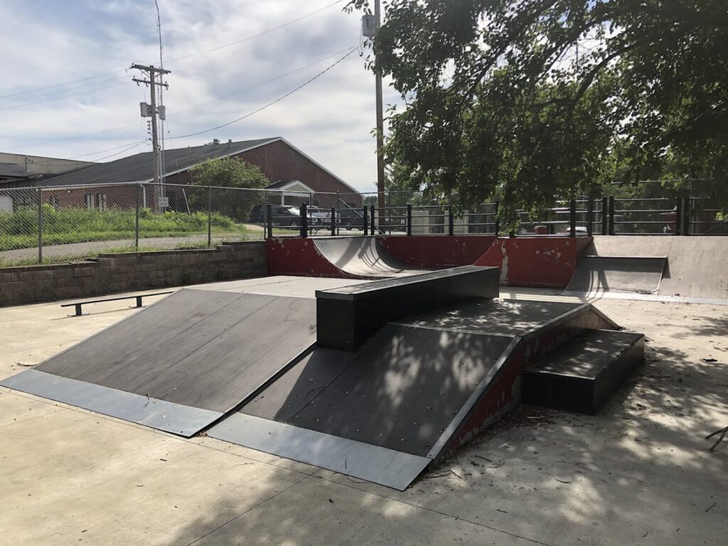 Plattsburg Skate Park © Brandon Harves on Google Maps