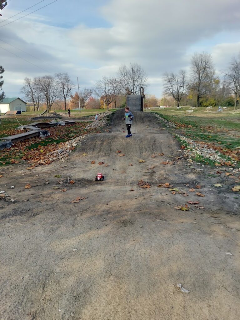 Quincy Skatepark © Curtis Fields on Google Maps
