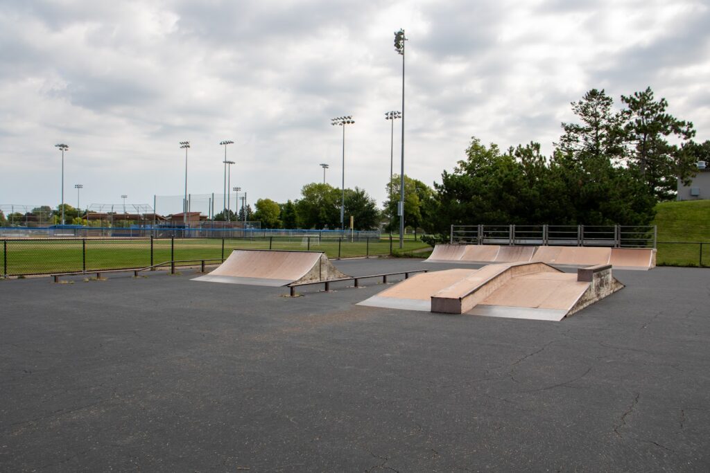 Saint Anthony Village Skatepark © wesa9716 on Google Maps