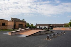 Saint Anthony Village Skatepark © wesa9716 on Google Maps