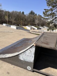 Silver Lake Skate Park © Teresa Hahn on Google Maps
