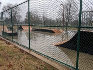 Skatepark Mcminnville Tn Civic Center © Roger Moraes on Google Maps