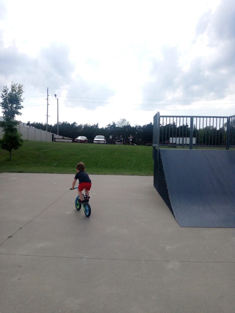 Skatepark © Roger Smith on Google Maps