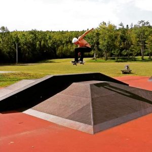 Springfield Nh Skatepark © Troy Chapman Schwarz on Google Maps