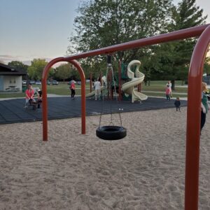 Tierra Briarhurst Park © Steve Engel on Google Maps