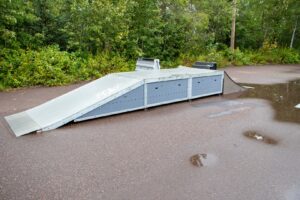Two Harbors Skatepark © wesa9716 on Google Maps